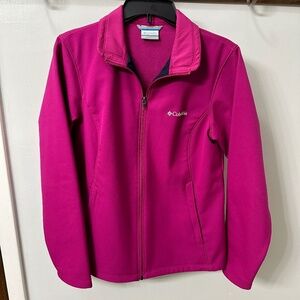 Columbia Sportswear NWOT Women's Water/Wind Resistant Softshell Jacket  Sz. M